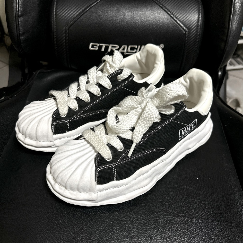Maison Mihara Yasuhiro Low Top Sneakers